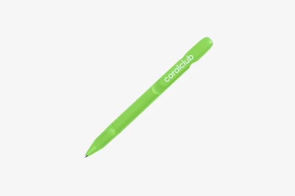 Ручка из переработанного пластика